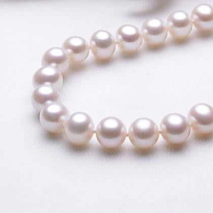 6-7mm White Freshwater Pearl Necklace - AAAA Quality